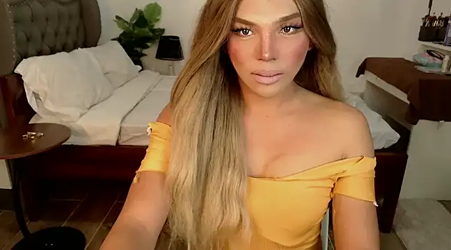 Snapshot of liaa_lurrecams chatting on December 2024 01:55:01 PM liaa lurrecams online show from December 2024 01:55:01 PM