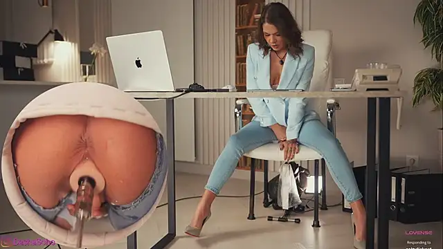 art porno online show from April 2026 12:54:02 AM