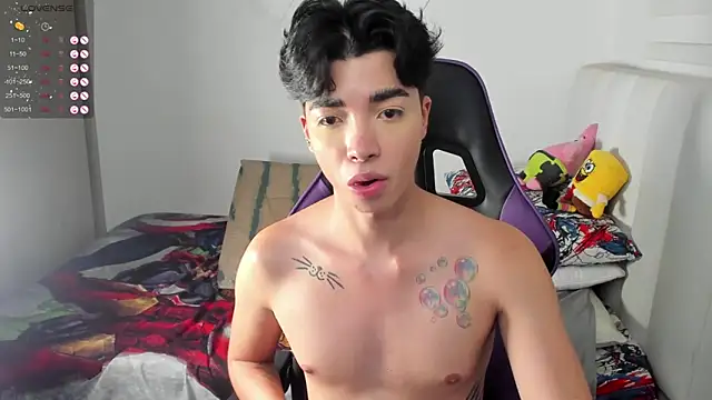 santy7v7 online show from February 2025 04:26:02 PM