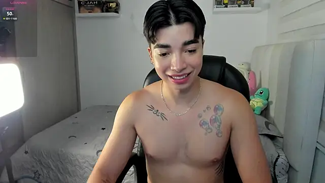 santy7v7 online show from November 2025 01:22:01 PM