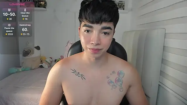 santy7v7 online show from July 2026 08:07:01 PM