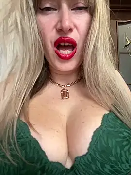 Kittenforyou online show from April 2026 12:06:02 PM