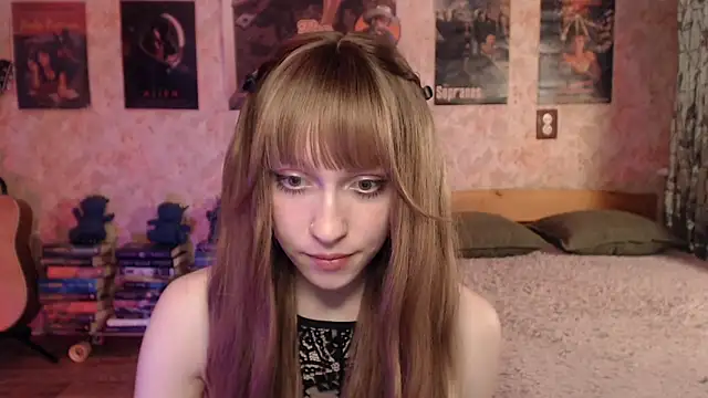 Friendly Ellie online show from April 2026 02:19:01 PM