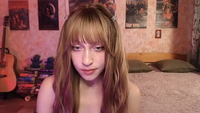 Friendly Ellie online show from July 2026 01:19:02 AM