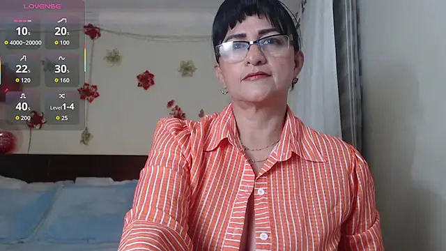 ISABEEL SOFIA01 online show from September 2025 10:29:01 AM