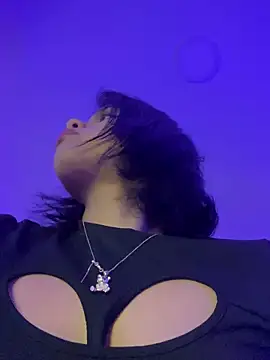 KLOE MARTINS online show from February 2026 10:29:01 AM