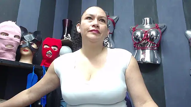 Snapshot of ADELHEY_RAN chatting on December 2024 07:29:02 PM ADELHEY RAN online show from December 2024 07:29:02 PM