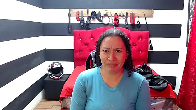 Snapshot of ADELHEY_RAN chatting on January 2025 01:09:01 PM ADELHEY RAN online show from January 2025 01:09:01 PM