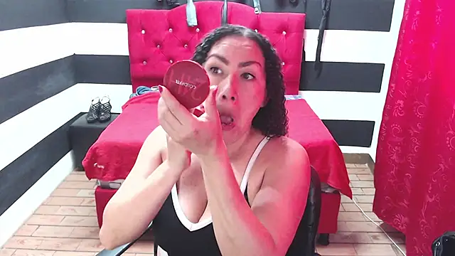 Snapshot of ADELHEY_RAN chatting on January 2025 01:19:01 PM ADELHEY RAN online show from January 2025 01:19:01 PM