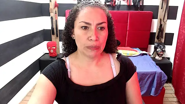 Snapshot of ADELHEY_RAN chatting on March 2025 12:58:01 PM ADELHEY RAN online show from March 2025 12:58:01 PM
