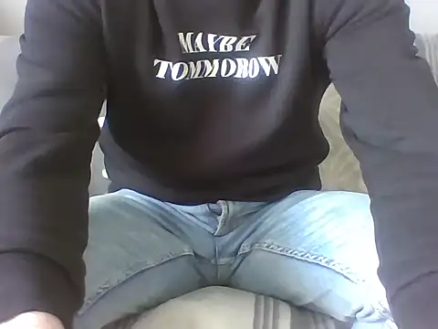 aroj95 online show from February 2026 08:43:01 AM