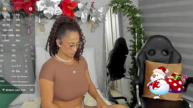 EmmaFerrary online show from November 2025 12:46:01 AM