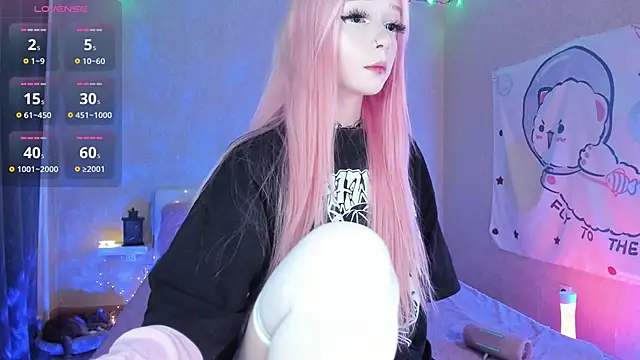 Misty Shadow online show from October 2025 09:26:02 PM