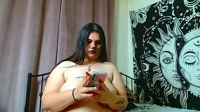 Thichslutxx online show from October 2025 09:26:02 PM