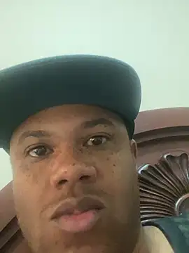 Iced cloudz online show from January 2026 03:39:01 PM