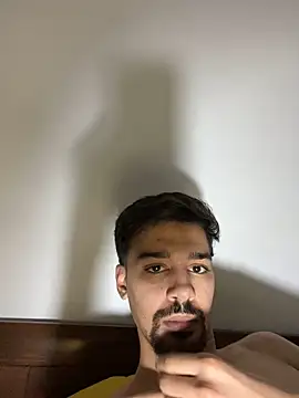 Snapshot of Hermanooooooo chatting on March 2026 03:11:01 AM Hermanooooooo online show from March 2026 03:11:01 AM