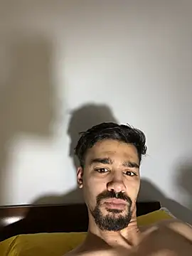 Snapshot of Hermanooooooo chatting on March 2026 03:29:01 PM Hermanooooooo online show from March 2026 03:29:01 PM