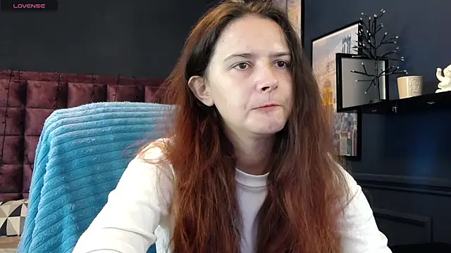 Snapshot of iris_nikhols chatting on July 2026 01:22:01 AM iris nikhols online show from July 2026 01:22:01 AM