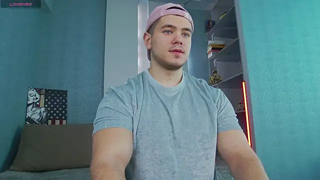 Snapshot of Arilas_ chatting on February 2025 07:48:01 AM Arilas online show from February 2025 07:48:01 AM