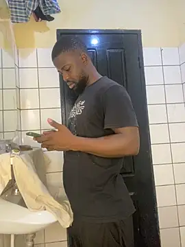 Snapshot of vannycov chatting on November 2025 07:46:02 AM vannycov online show from November 2025 07:46:02 AM