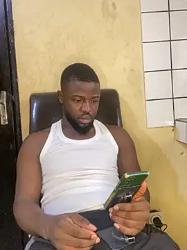 Snapshot of vannycov chatting on November 2025 09:41:01 AM vannycov online show from November 2025 09:41:01 AM