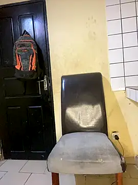 Snapshot of vannycov chatting on November 2025 09:47:02 PM vannycov online show from November 2025 09:47:02 PM