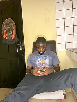 Snapshot of vannycov chatting on November 2025 09:39:01 PM vannycov online show from November 2025 09:39:01 PM