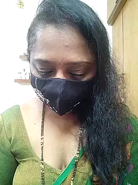sexynayan23 online show from June 2026 04:57:01 AM