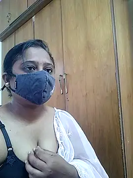 sexynayan23 online show from June 2026 04:44:02 AM