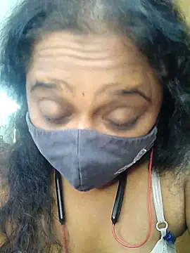 sexynayan23 online show from June 2026 12:31:02 PM