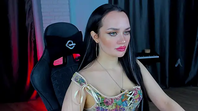 Snapshot of QueenAliss chatting on December 2024 11:55:02 AM QueenAliss online show from December 2024 11:55:02 AM