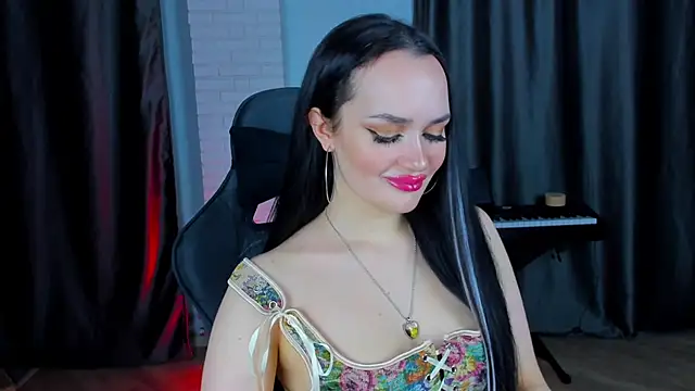 Snapshot of QueenAliss chatting on December 2024 03:00:02 PM QueenAliss online show from December 2024 03:00:02 PM