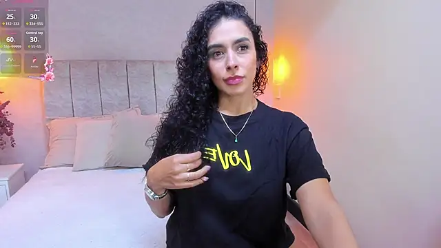 Snapshot of Maysoon_sabato chatting on October 2025 12:11:01 PM Maysoon sabato online show from October 2025 12:11:01 PM