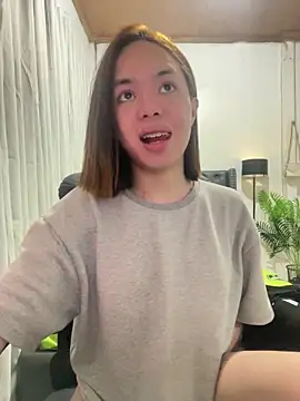 SweetCheska19 online show from October 2025 06:54:01 AM