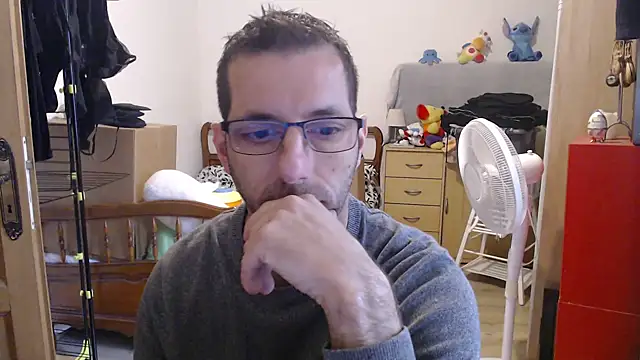 steph19x5 online show from December 2025 10:57:01 AM