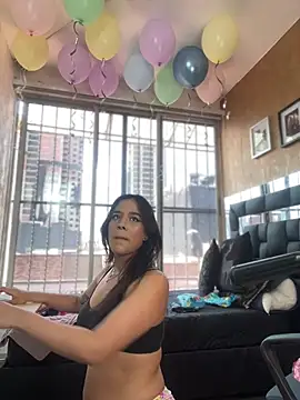 Little Amber6 online show from January 2025 08:04:02 PM