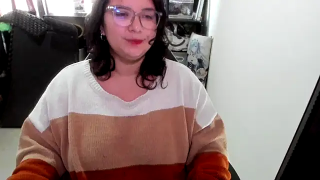 aika-dreams online show from December 2025 01:08:01 PM