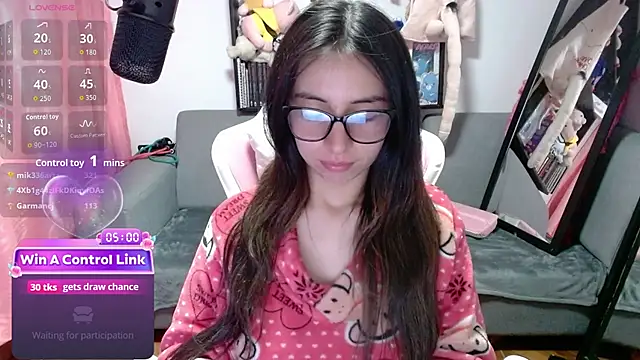 Maggie Fox3 online show from March 2026 08:26:33 AM