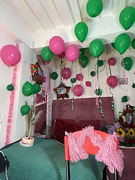 karinacortes online show from April 2026 05:16:01 PM