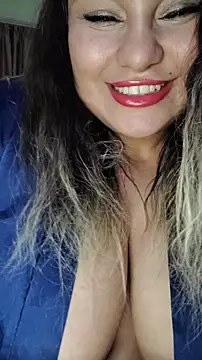 Larissa K online show from January 2026 05:27:02 PM