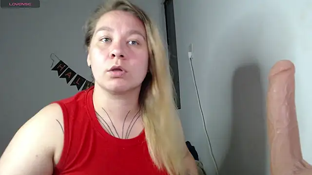 Snapshot of Enotika chatting on November 2025 11:07:02 PM Enotika online show from November 2025 11:07:02 PM