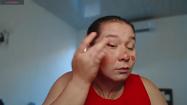 Snapshot of Enotika chatting on November 2025 09:17:01 PM Enotika online show from November 2025 09:17:01 PM