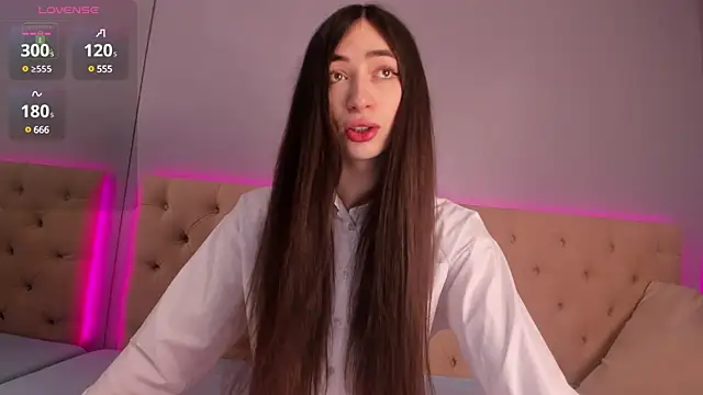 NickieRainer online show from February 2025 07:40:01 AM