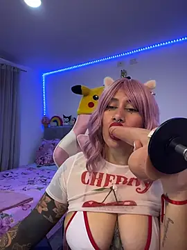 Luna Paris  online show from April 2026 02:07:01 PM