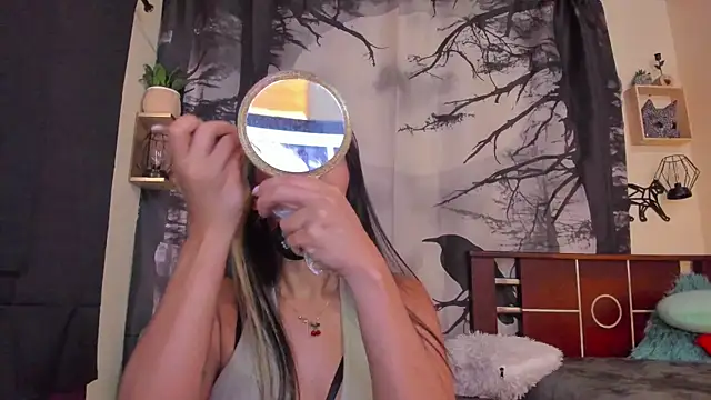 annyluna1 online show from January 2026 08:21:01 PM