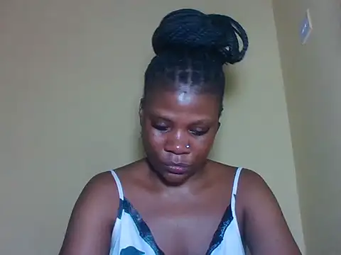 Snapshot of Sweetbaby004 chatting on July 2026 01:55:02 AM Sweetbaby004 online show from July 2026 01:55:02 AM