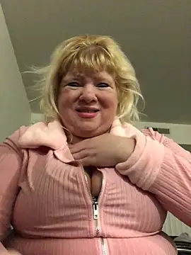 Snapshot of JemJensen30 chatting on February 2025 08:42:02 AM JemJensen30 online show from February 2025 08:42:02 AM