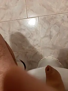 Snapshot of Alex_7422 chatting on October 2025 03:40:01 PM Alex 7422 online show from October 2025 03:40:01 PM