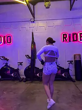 alexademie1 online show from March 2025 04:49:01 PM