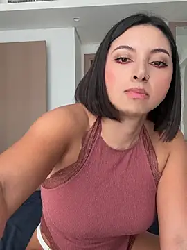 alexademie1 online show from June 2026 12:22:01 PM